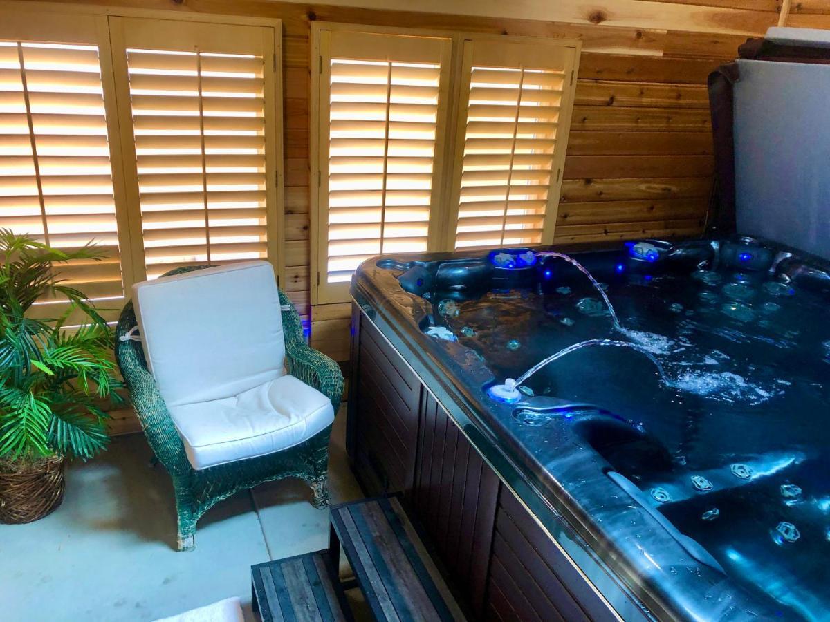 Blue Bear Den 3Br 2Ba Dtc Private Apt Hot Tub エクステリア 写真
