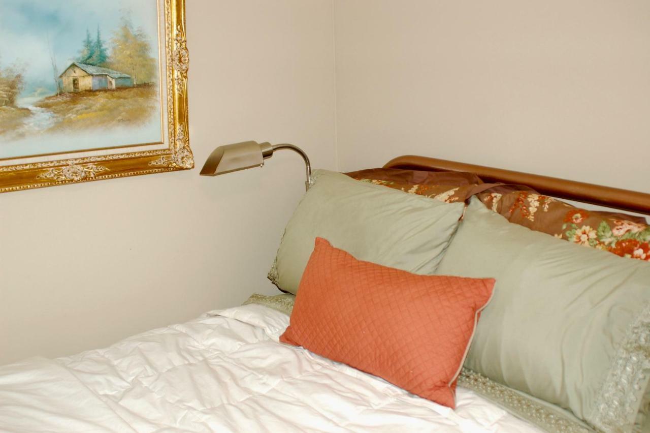 Blue Bear Den 3Br 2Ba Dtc Private Apt Hot Tub エクステリア 写真