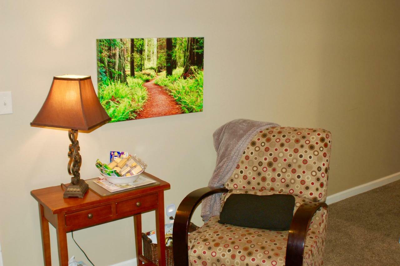 Blue Bear Den 3Br 2Ba Dtc Private Apt Hot Tub エクステリア 写真
