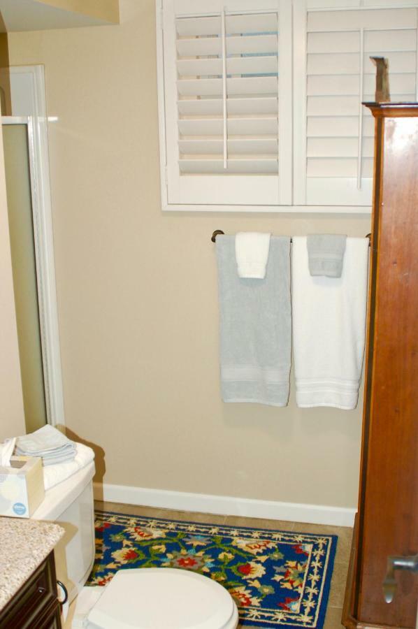 Blue Bear Den 3Br 2Ba Dtc Private Apt Hot Tub エクステリア 写真