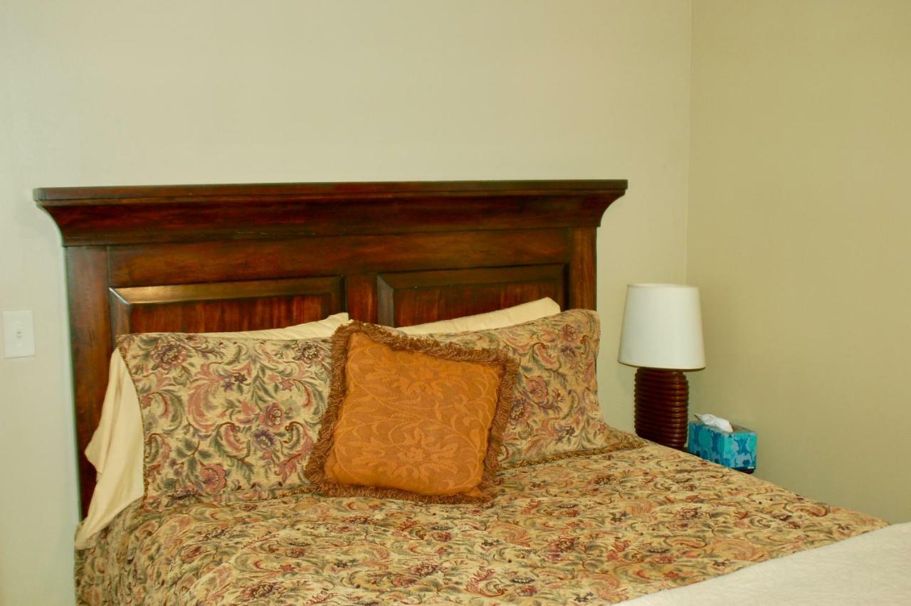 Blue Bear Den 3Br 2Ba Dtc Private Apt Hot Tub エクステリア 写真